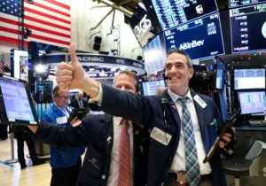 Stock market today: S&P 500 notches 5-day streak of gains ahead of next week's Fed meeting [from Business Insider]